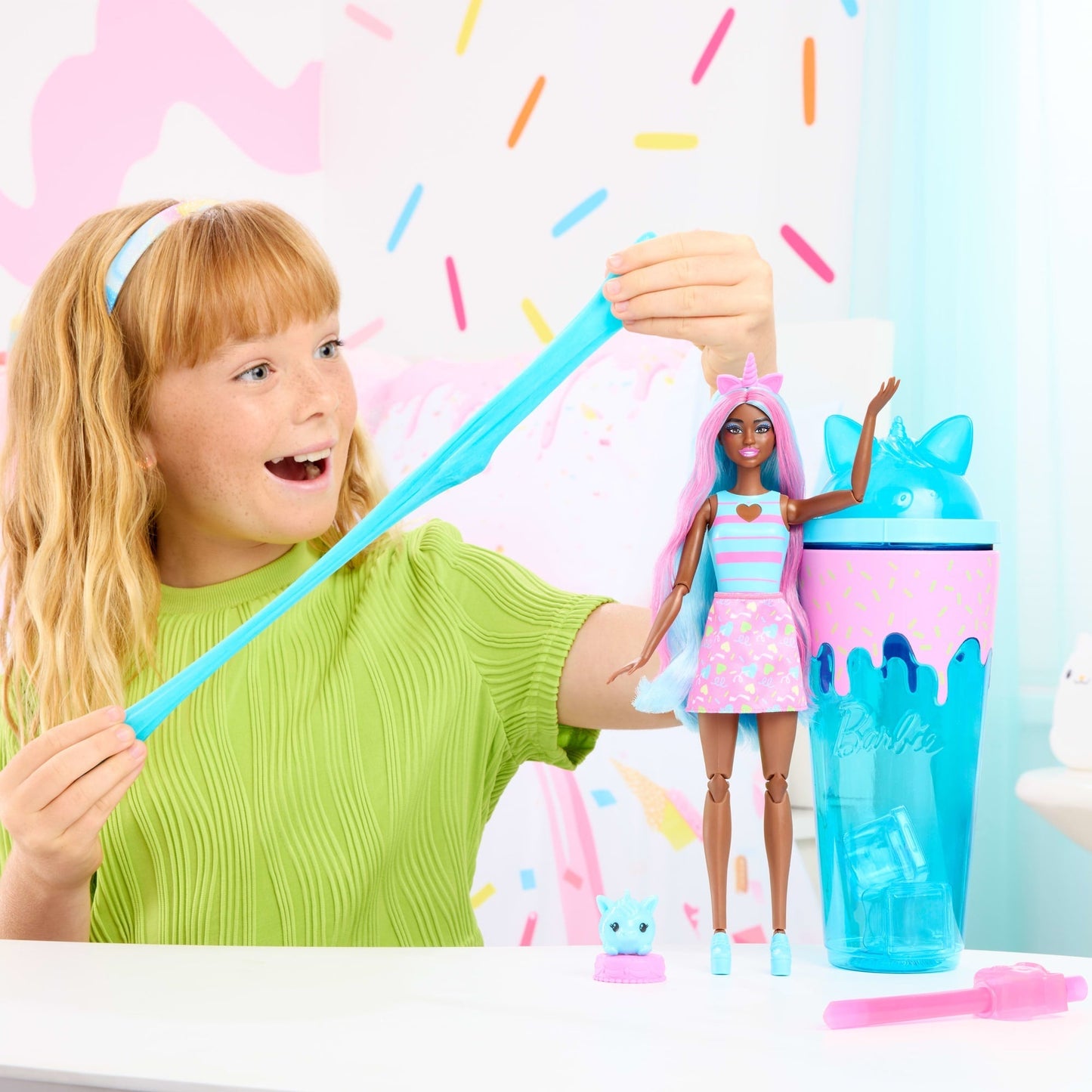 Barbie Pop Reveal Muñeca Serie de Animalitos Unicornio