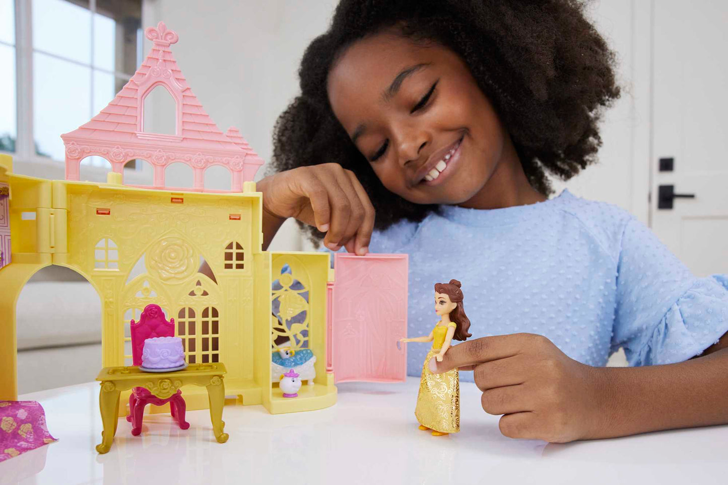 Disney Princesa Casa de Muñecas Castillo de Bella Apilable